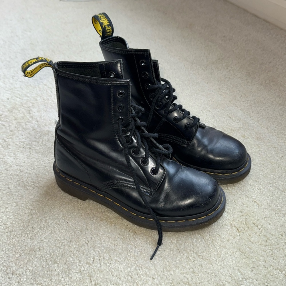 Dr. Martens - ‘The Originals’ Black size 7